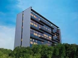 Concierge, Airport Shuttle & Guest Services