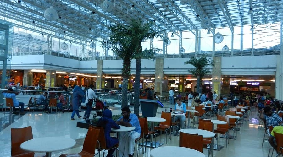 Food Court & Restaurants