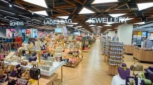 Accessories & Lifestyle Stores