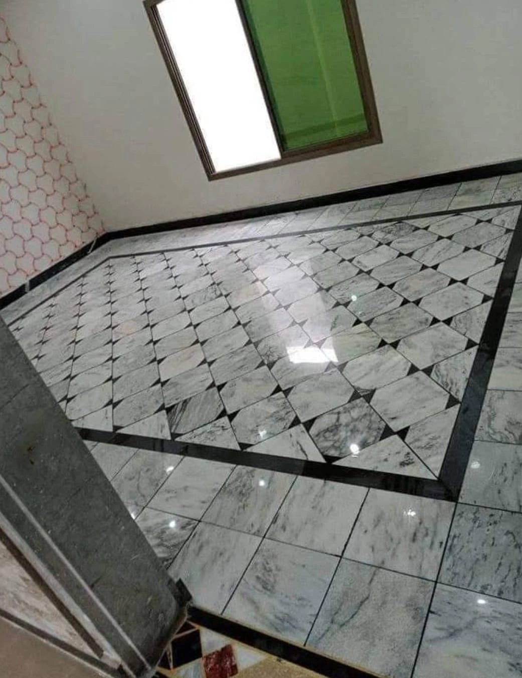 Gallery 28